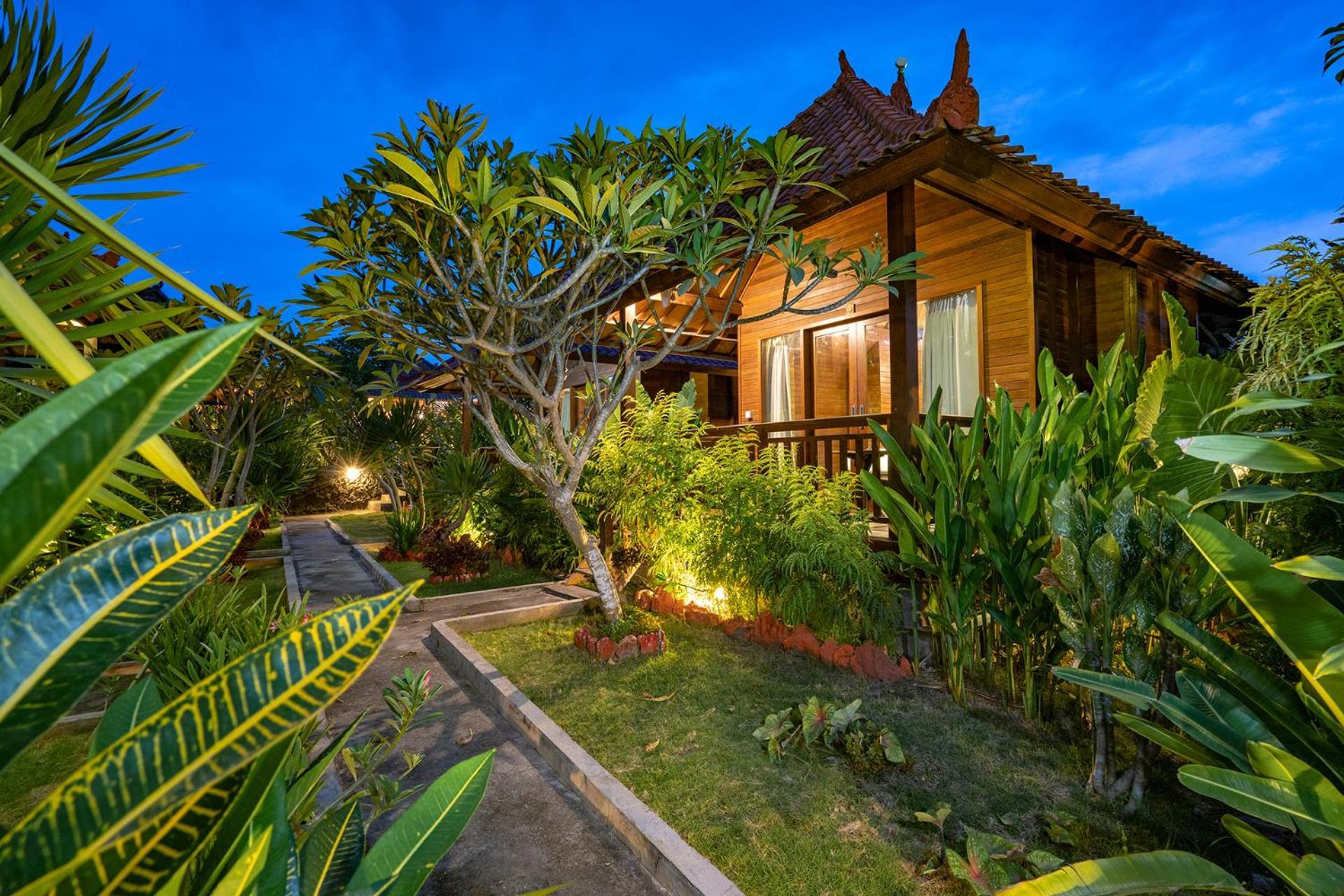Hotel Karang Mas Lembongan Esterno foto