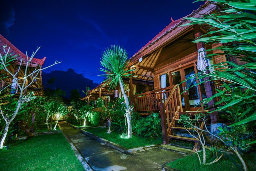 Hotel Karang Mas Lembongan Esterno foto