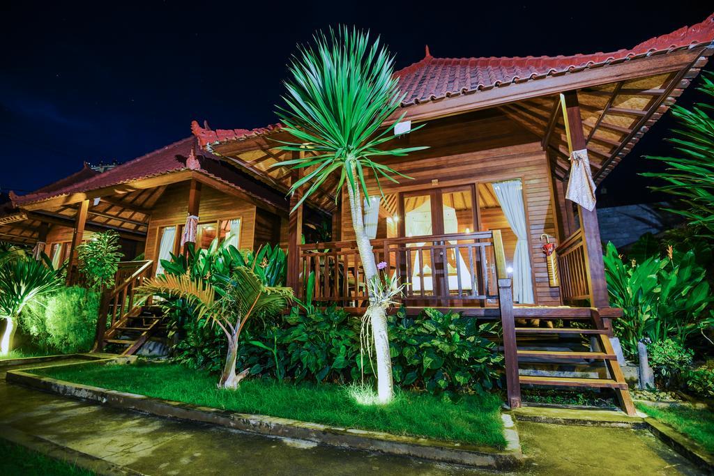 Hotel Karang Mas Lembongan Esterno foto